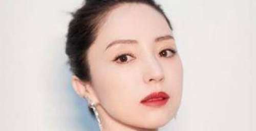 高云翔事件的第3年，董璇的聪明让人刮目相看