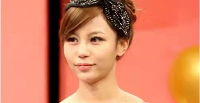 11年前，“宁坐宝马哭，不坐自行车笑”的女孩马诺，如今怎么样了？