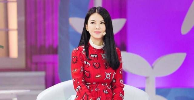 李湘究竟有多有钱？一个月伙食费几万，真实资产或比马爸爸还多！
