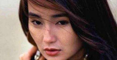 “11届影后”张曼玉，拿奖拿到手软的她，为何输给了刘嘉玲？