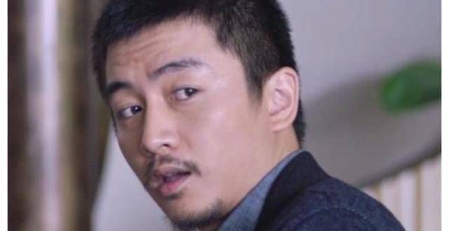 《突围》论设定论剧情，这三个角色都很失败，可惜了三个好演员啊