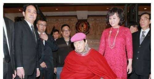 奚梦瑶嫁给何猷君，到底是为了财富还是爱情？