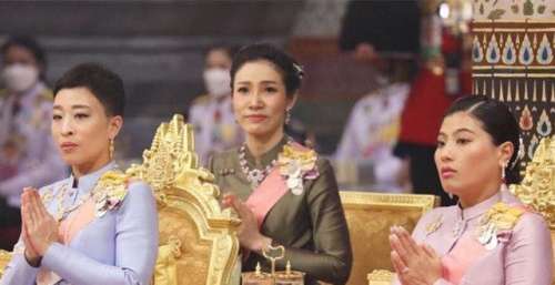 亚洲最美王后：年近90风光不再，却因偏心侧妃惹人厌