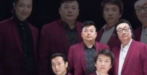 八只眼组合演唱俄罗斯名曲《海港之夜》，和声太美了