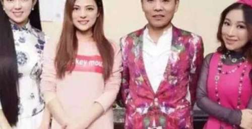 亲民歌王祁隆：被嫌弃长相寒酸，妻子是合租室友，女徒弟貌美如花