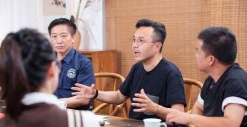 力压《披哥》热度夺冠，播放量破9000万，芒果台又抽到了王炸综艺