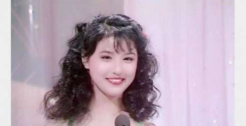 港姐评委的审美令人疑惑，蔡少芬仅获第三名，周海媚连决赛都没进