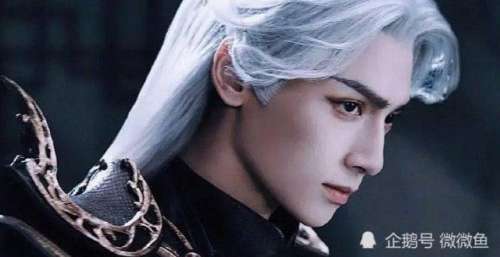 《长月烬明》到底说了什么？概括成七个字：男主比润玉还惨