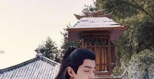 肖战待播剧有望尽快上线？这次官方直接点名，注意看最后一句