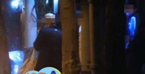 何炅与黄磊聚餐，临走时不舍与好友道别，如今快本停播42天少面