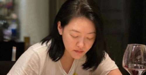 小s谈年龄焦虑，称每个年纪都有她的美，希望媒体不要再催眠大众