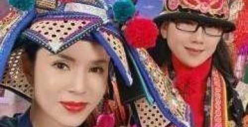 李若彤为杨丽萍庆63岁生日，穿服饰好惊艳，相差8岁无年龄差