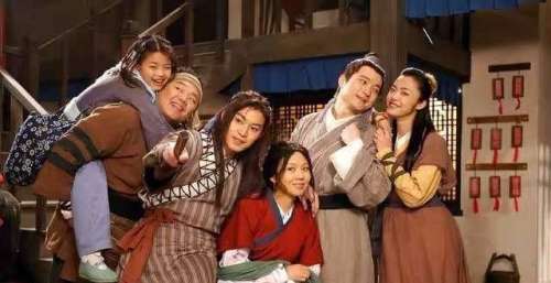 《武林外传》里，经历两次重大危机的同福客栈，为何一直没有倒闭