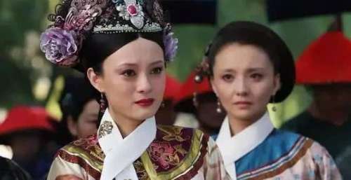 槿汐3次背叛甄嬛，次次致命，甄嬛一次都没有察觉，还一直相信她
