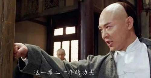 李连杰最后的武术电影《霍元甲》：槽点很多，却是李连杰功夫电影最后的巅峰