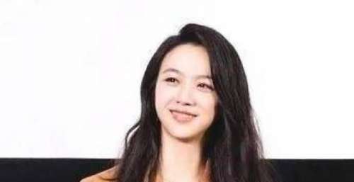 路人镜头下的汤唯，13年后依旧如沐春风