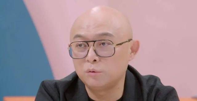 换了个主持人，心梗的offer来了