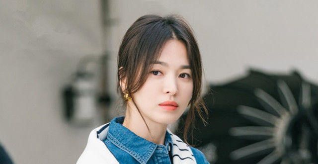 《现在正在分手中》首播，宋慧乔张基龙主演，缠绵爱情，职场时尚