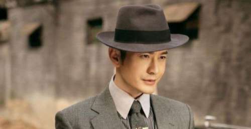 黄晓明新剧来袭，合作蒋欣上演谍战大剧，看到配角阵容：值得追了