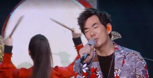 任贤齐做庄主的《时光音乐会》，一下子便带进江湖世界