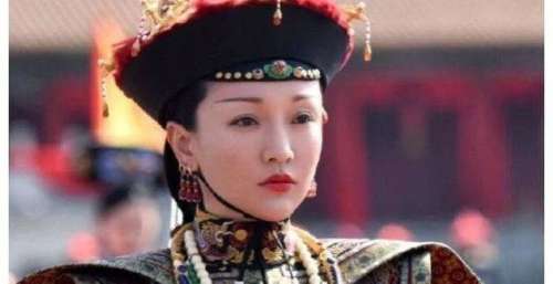 同样是演皇后，周迅不怒自威，蔡少芬演技炸裂，不愧是香港实力派