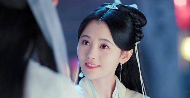 时隔12年，《仙剑奇侠传4》终于回归，看清女主：怎么哪都有她？