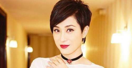 陈法蓉遭李丽珍掌掴，被许晋亨邀三人行，41岁时还人财两空