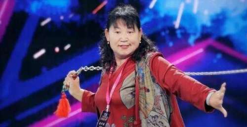“魔术终结者”邓紫棋在《点赞！达人秀》遭遇意外反转