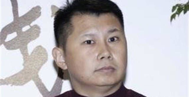 昔日大徒弟叫板郭德纲，何沄伟：相声本门唱，除太平歌词还有一个
