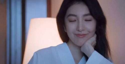 林心如的《华灯初上》曝预告，角色装扮妖艳，老公霍建华将客串