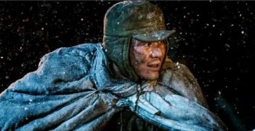 《长津湖》周末总票房突破3100万，距离超越战狼2仅差4900万