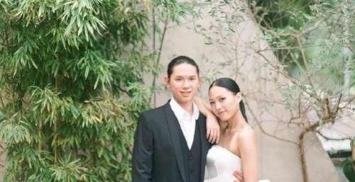 霍咏盈大婚，当晚宾客阵容鼎盛，曾志伟、陈百祥，张学友前来助阵