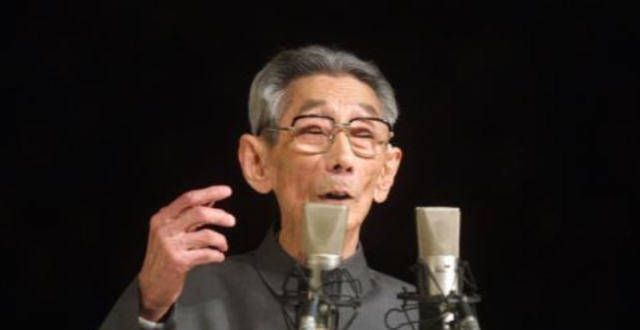 郭德纲的聊天式相声很受追捧，对于相声艺术来说并非好事