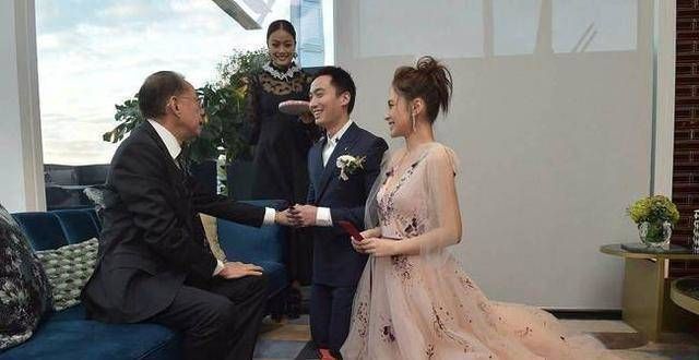 因陈冠希“身败名裂”的女星，除了阿娇和张柏芝，还有她！