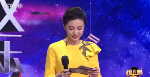 张舒越翻车事件告诉我们：主持需要沉淀，拔苗助长式发展影响口碑