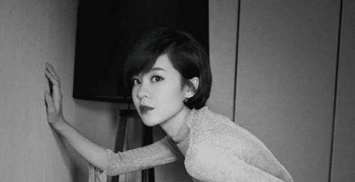 曾是超女第四名 如今混得比冠军好，演唱会一票难求