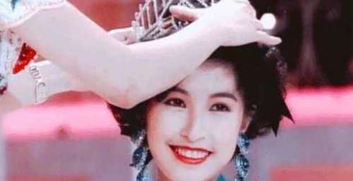 才貌双全港姐冠军，出道便被四大天王力捧，嫁草根影帝后丁克21年