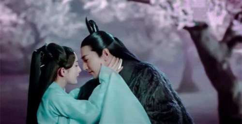 三生三世：为何玄女的幻术对夜华无效，白浅的幻术却对夜华有效？