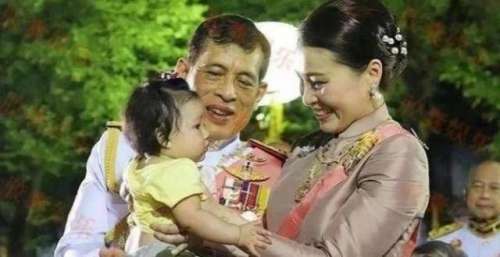 苏提达站位百密一疏，帕公主失去继位机会，诗妮娜渔翁得利