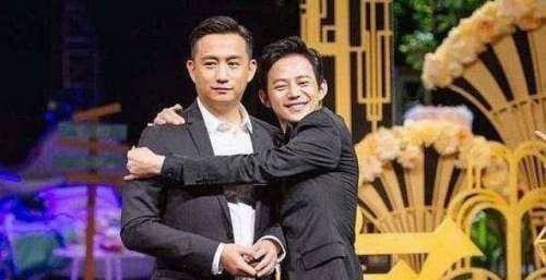何炅与黄磊的故事，只有在黄磊面前何炅不再是别人的依靠