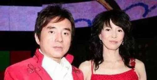 郑裕玲再次整容失败，养男友十六年，却换来男友一句“像坐牢”