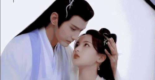 为爱灭苍生，妆造连连看，仙侠剧能不能少点套路多点真诚？
