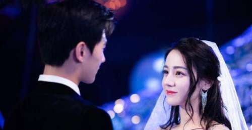 网传《荣耀》将出第二部，片方争取原班人马，网友：婚后vlog都看