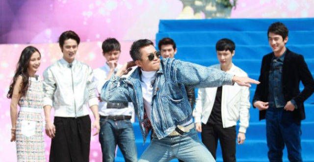 陈赫、邓超、王祖蓝、鹿晗集体退出后，《奔跑吧》为何变味了？