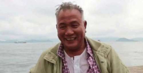 64岁万梓良被曝定居湖南，离家数月拍戏商演赚钱，儿子才18岁