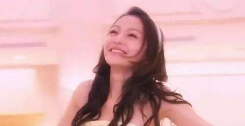 试问当年哪个女生没有幻想过成为她呢？