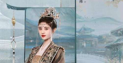 被美困住的鞠婧祎：八集换了20套造型，观众还是接受不了《嘉南传》里的她