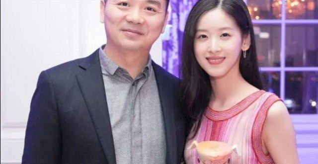 28岁章泽天冷清庆生，她被富人圈​抛弃了吗？