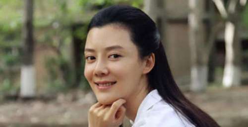 隐藏了36年，车晓父亲身份终于曝光，原来是《亮剑》中的他