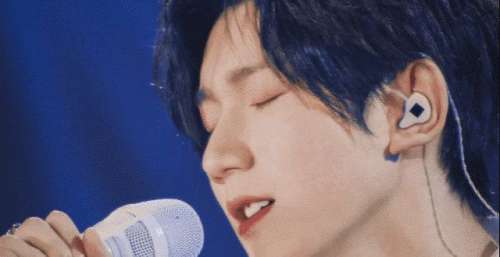 恭喜“华语乐坛00后领军音乐人”王源又解锁了一种新的歌曲形式